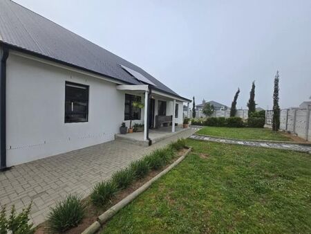 3 Bedroom House in Darling