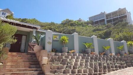 3 Bedroom House in Cola Beach