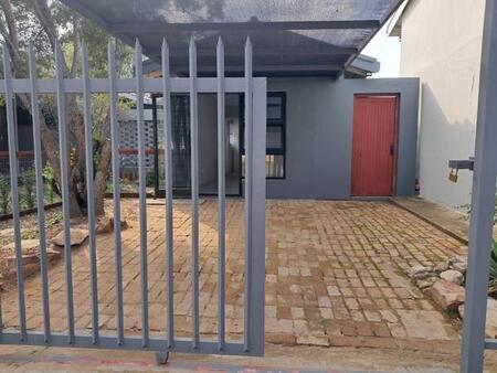 1 Bedroom House in West Bank