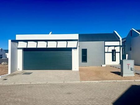 3 Bedroom House in Laguna