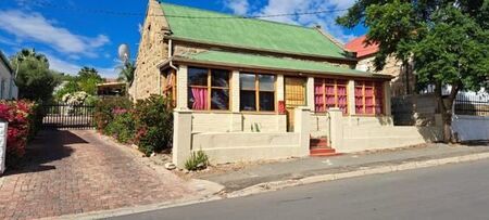 1 Bedroom House in Oudtshoorn North