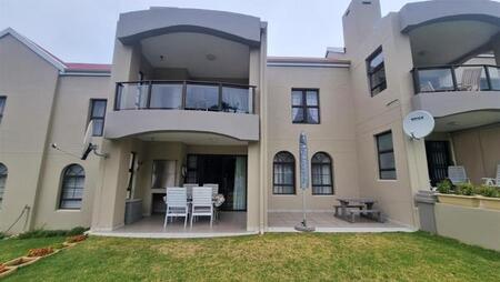 2 Bedroom Apartment in Mossel Bay Central