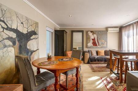 1 Bedroom Apartment in Thesen Islands