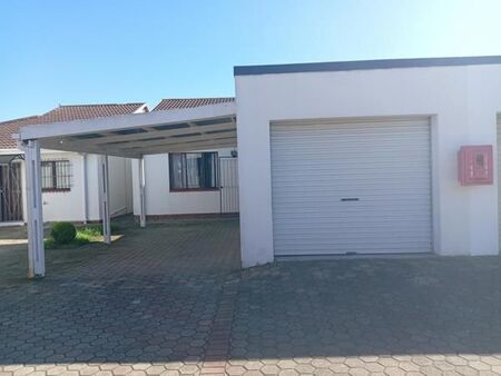 2 Bedroom Townhouse in George Central