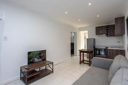 1 Bedroom Flat in Claremont