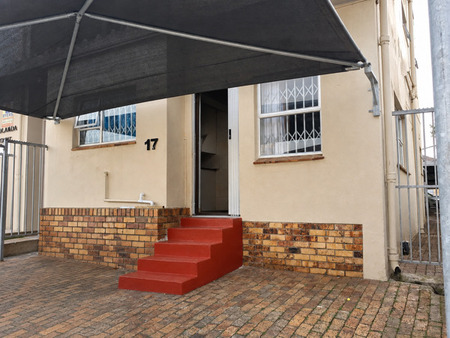 1 Bedroom Flat in Fairfield Estate