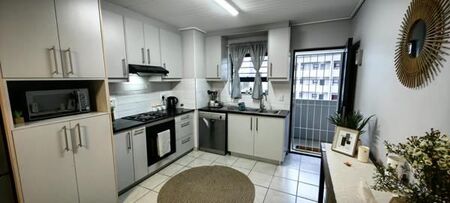 2 Bedroom Apartment in Langeberg Ridge