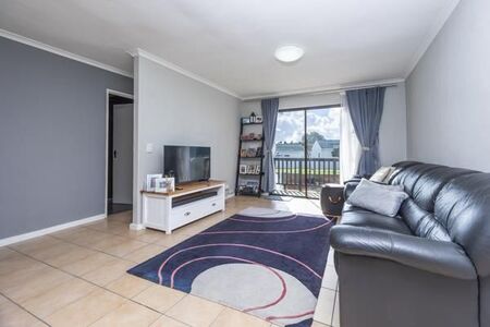 2 Bedroom Flat in Sonstraal Heights