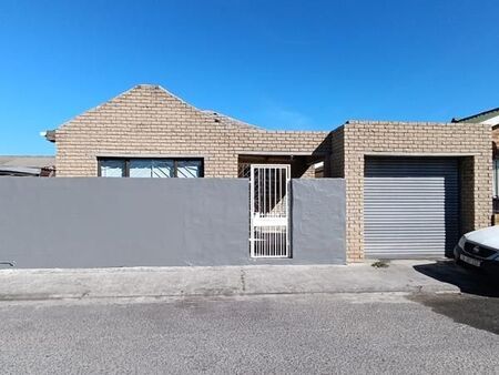 2 Bedroom House in Mitchells Plain Central