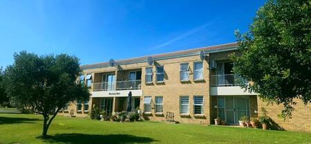 2 Bedroom House in Protea Heights