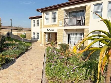 2 Bedroom House in Burgundy