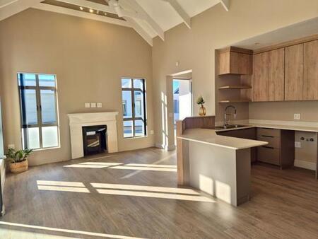 2 Bedroom House in Worcester West