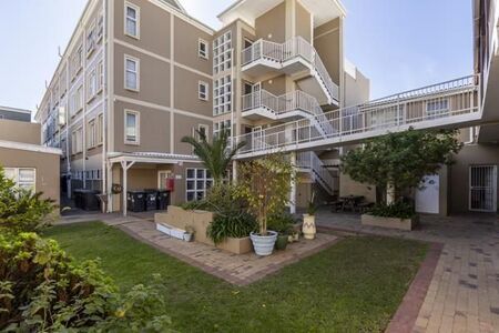1 Bedroom Apartment in Strand South