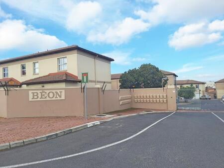 3 Bedroom Townhouse in Brackenfell South
