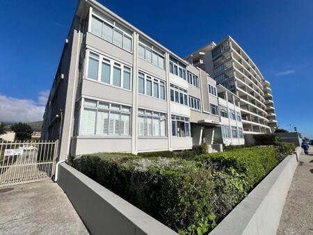 Studio Apartment in Mouille Point