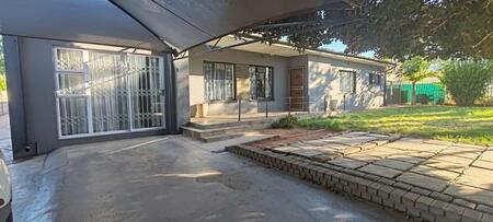 4 Bedroom House in Oosterville