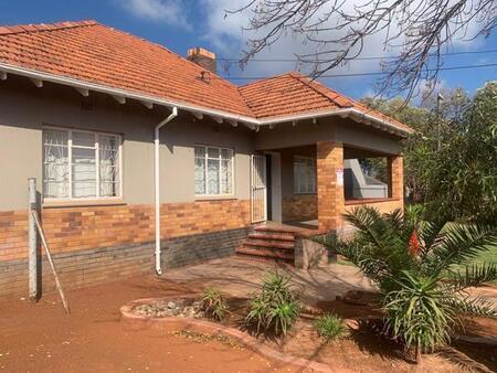 3 Bedroom House in Postmasburg