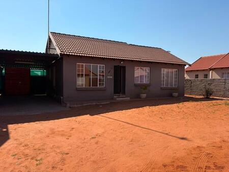 3 Bedroom House in Kathu