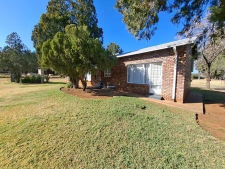 3 Bedroom House in Hartswater
