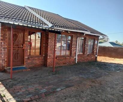 3 Bedroom House in Kuruman