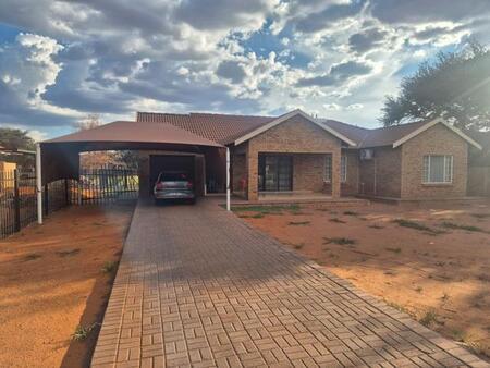 3 Bedroom House in Kathu