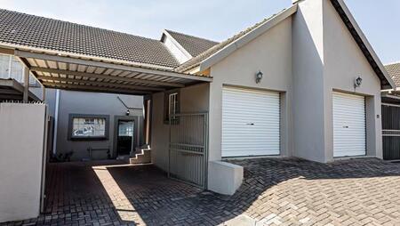 3 Bedroom Duplex in Steiltes