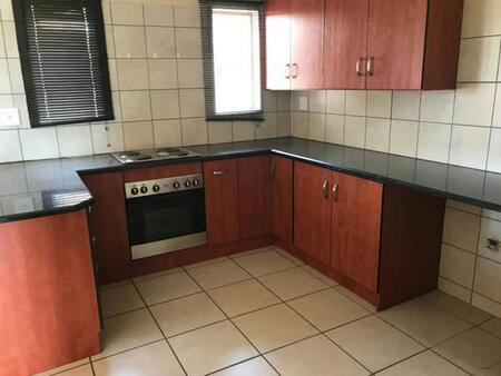 3 Bedroom Apartment in Lephalale (Ellisras)