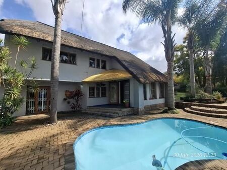 4 Bedroom House in Signal Hill
