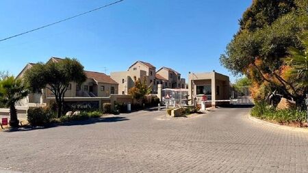 1 Bedroom apartment to rent in Paulshof, Sandton