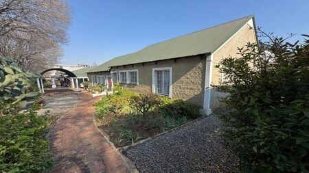 2 Bedroom apartment to rent in Alberton North