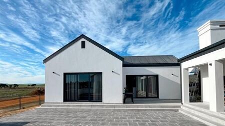 2 Bedroom House in Darling