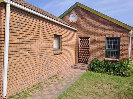 3 Bedroom House in Vredenburg