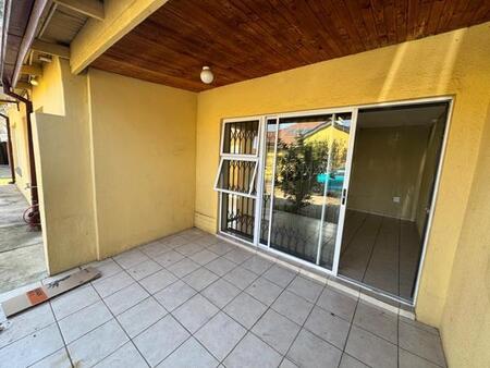 1 Bedroom Flat in Parys