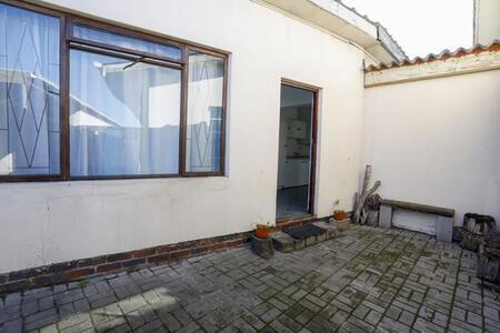 1 Bedroom Apartment in Fairfield Estate
