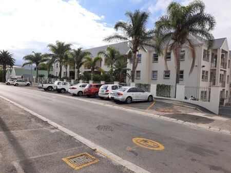 2 Bedroom Apartment in Durbanville Central