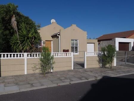3 Bedroom House in Mitchells Plain