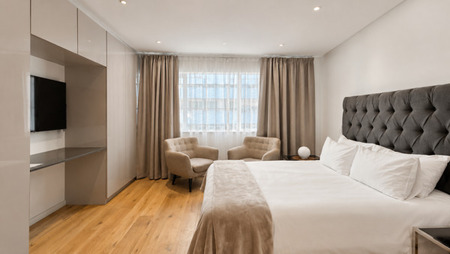 1 Bedroom Apartment in Mouille Point