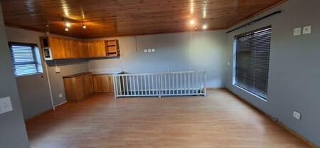 Studio apartment in Cloetesville