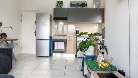 1 Bedroom Apartment in Gordons Bay Central