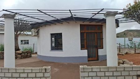 1 Bedroom Apartment in Springbok