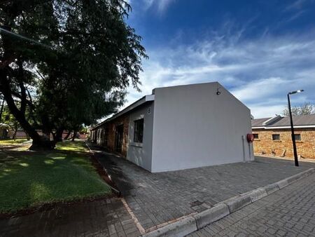2 Bedroom Apartment in Rhodesdene