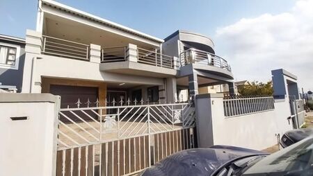 3 Bedroom House in Woodview
