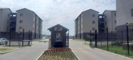 2 Bedroom Apartment in Kwamashu