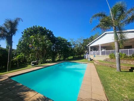 1 Bedroom Apartment in Manor Estates