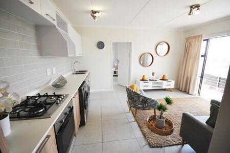 1 Bedroom Apartment in Modderfontein