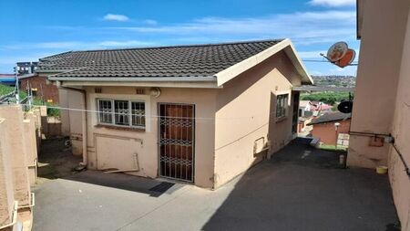 2 Bedroom cottage to rent in Shastri Park, Phoenix