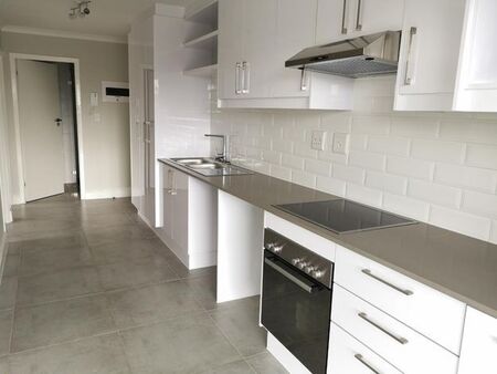 2 Bedroom apartment to rent in Kenilworth, Cape Town