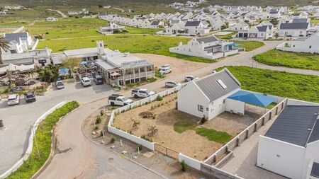 3 Bedroom house to rent in Harbour Lights, St Helena Bay