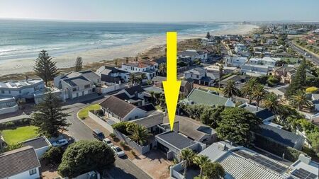 4 Bedroom house to rent in Melkbosstrand Central