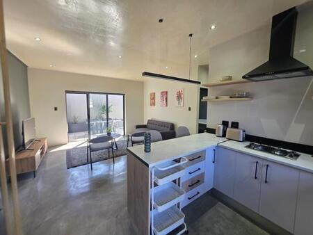 2 Bedroom House in Oudtshoorn Central